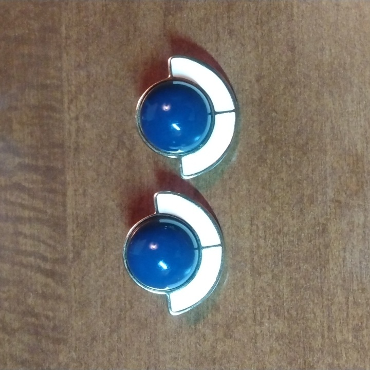 Beautiful Blue Vtg Monet, Art Deco Style Earings
